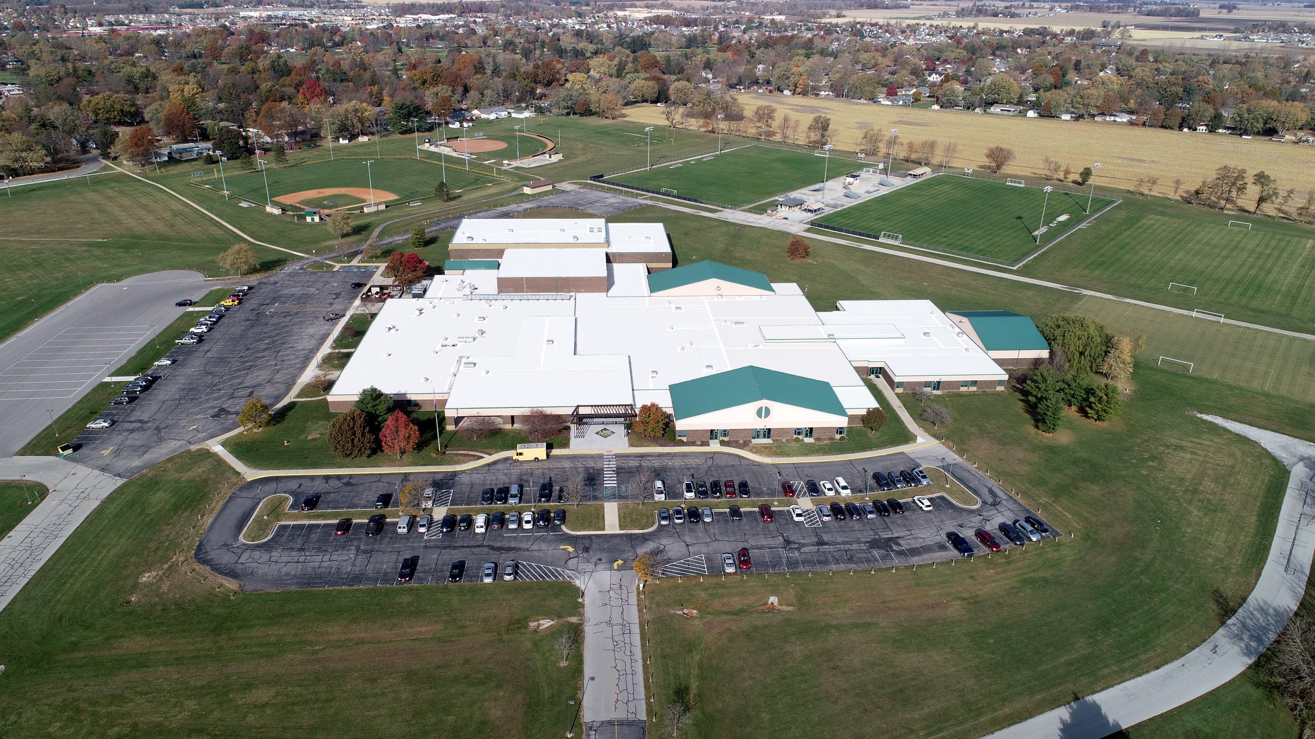 Lebanon middle school commercial roofing project by ce reeve roofing in Indiana
